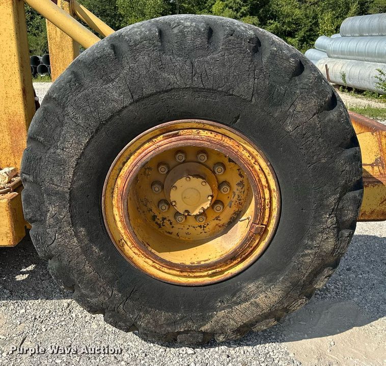 image for item OG9214 Caterpillar 613C  grid roller