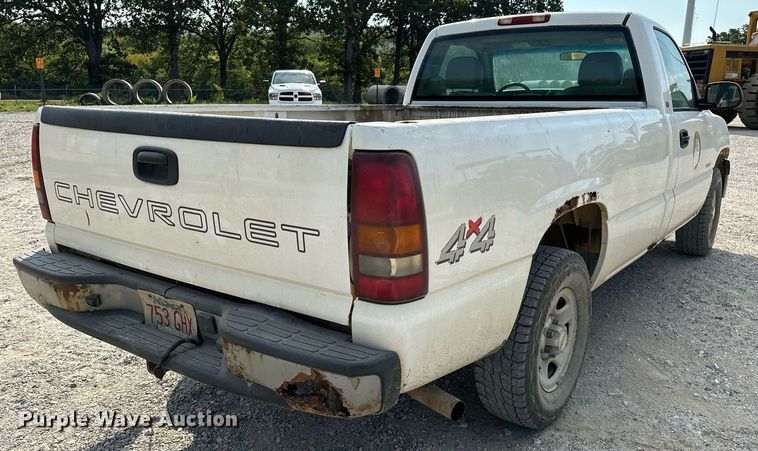 image for item OG9221 2002 Chevrolet 1500  pickup truck