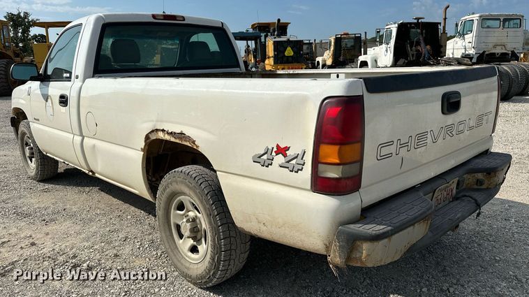 image for item OG9221 2002 Chevrolet 1500  pickup truck