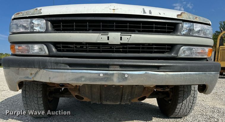image for item OG9221 2002 Chevrolet 1500  pickup truck