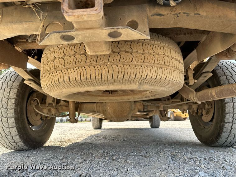 image for item OG9221 2002 Chevrolet 1500  pickup truck