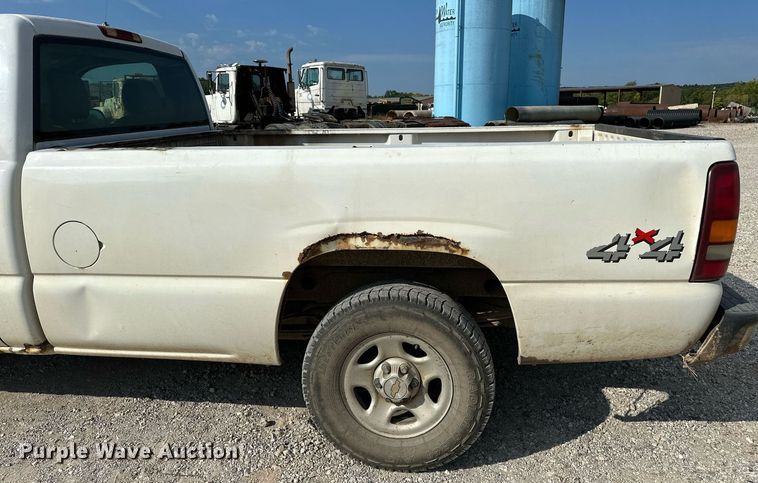 image for item OG9221 2002 Chevrolet 1500  pickup truck