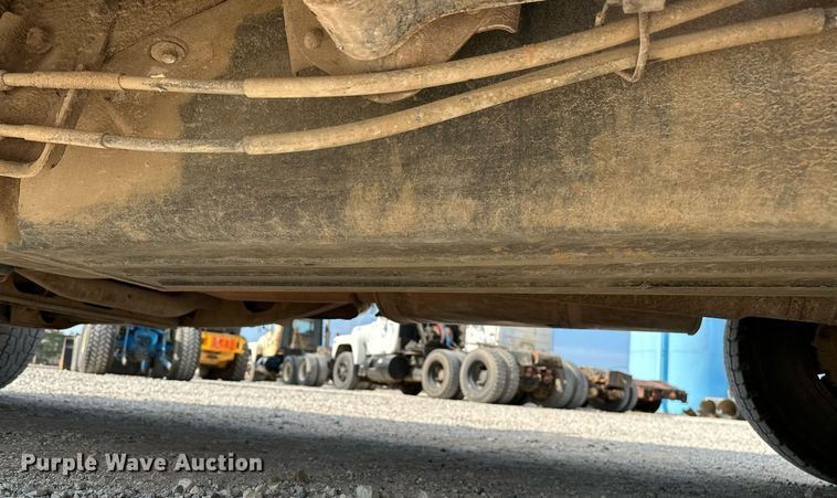 image for item OG9221 2002 Chevrolet 1500  pickup truck