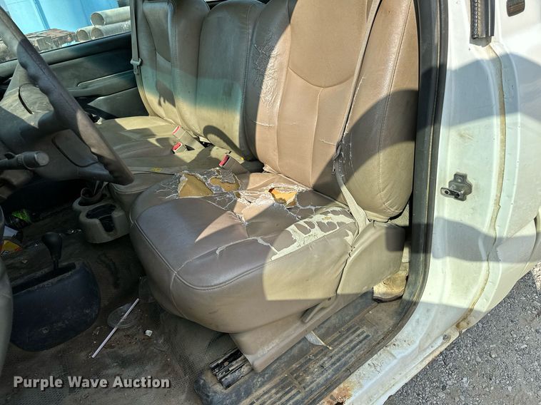 image for item OG9221 2002 Chevrolet 1500  pickup truck