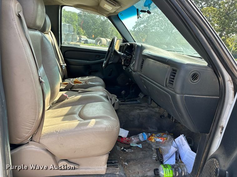 image for item OG9221 2002 Chevrolet 1500  pickup truck