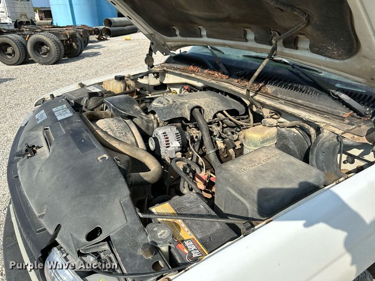 image for item OG9221 2002 Chevrolet 1500  pickup truck