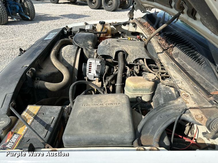 image for item OG9221 2002 Chevrolet 1500  pickup truck