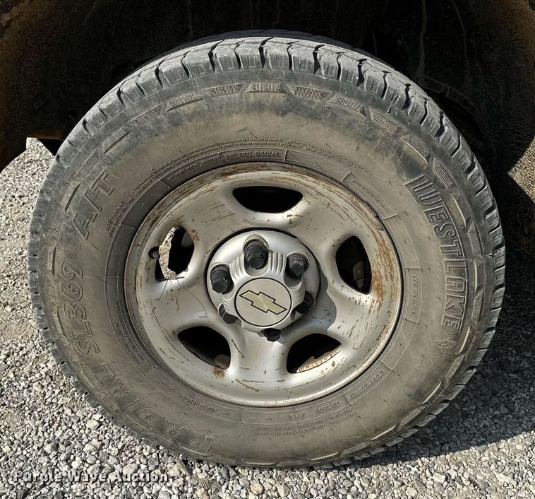 image for item OG9221 2002 Chevrolet 1500  pickup truck