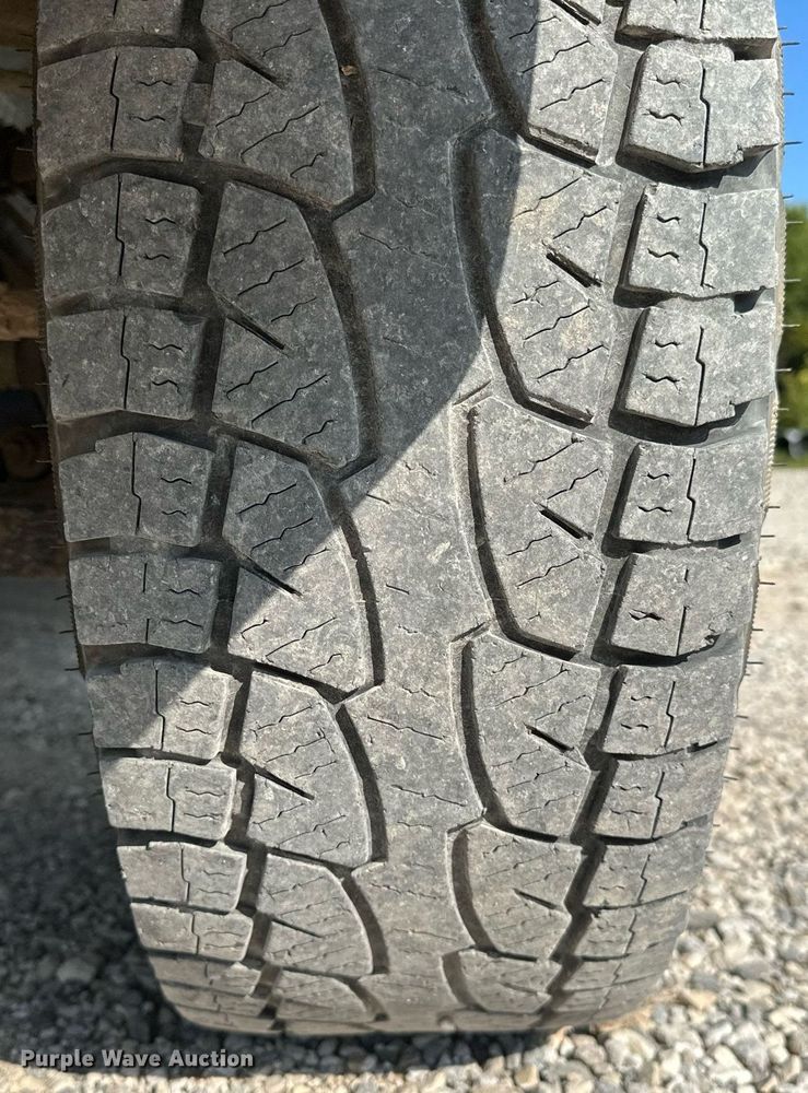 image for item OG9221 2002 Chevrolet 1500  pickup truck