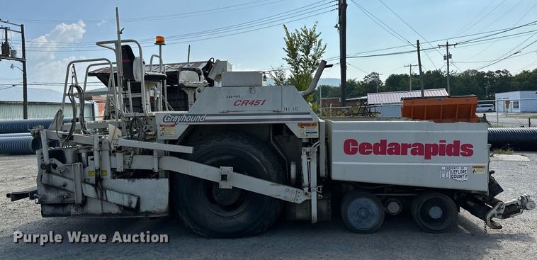 image for item OG9225 1993 Cedarapids CR451  paver