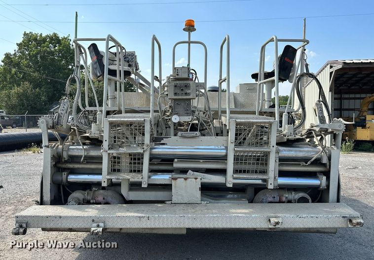 image for item OG9225 1993 Cedarapids CR451  paver