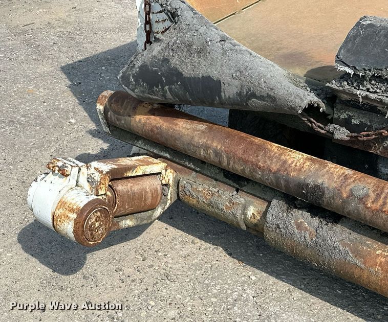 image for item OG9225 1993 Cedarapids CR451  paver