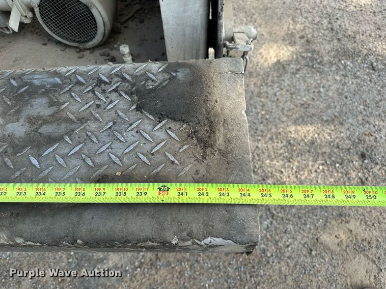 image for item OG9225 1993 Cedarapids CR451  paver