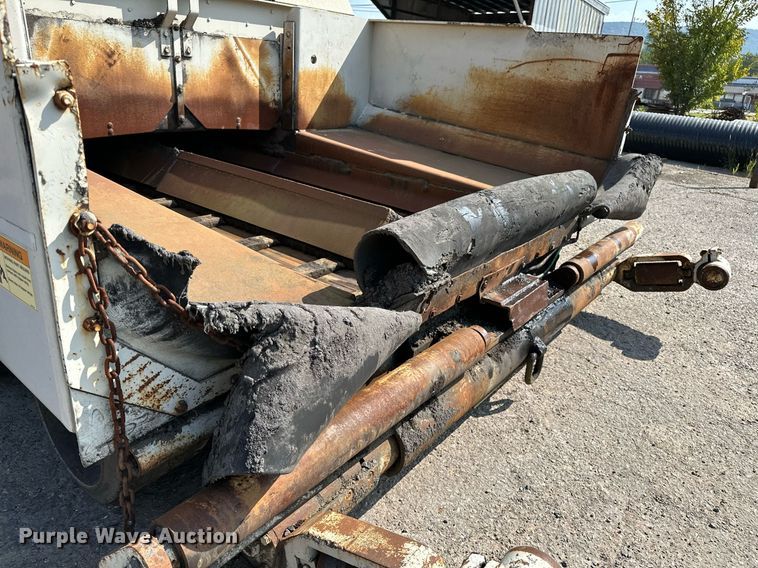 image for item OG9225 1993 Cedarapids CR451  paver