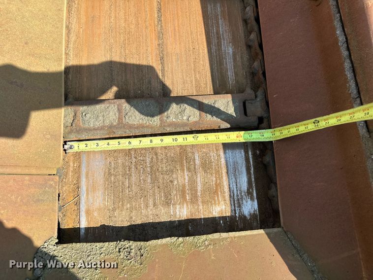 image for item OG9225 1993 Cedarapids CR451  paver