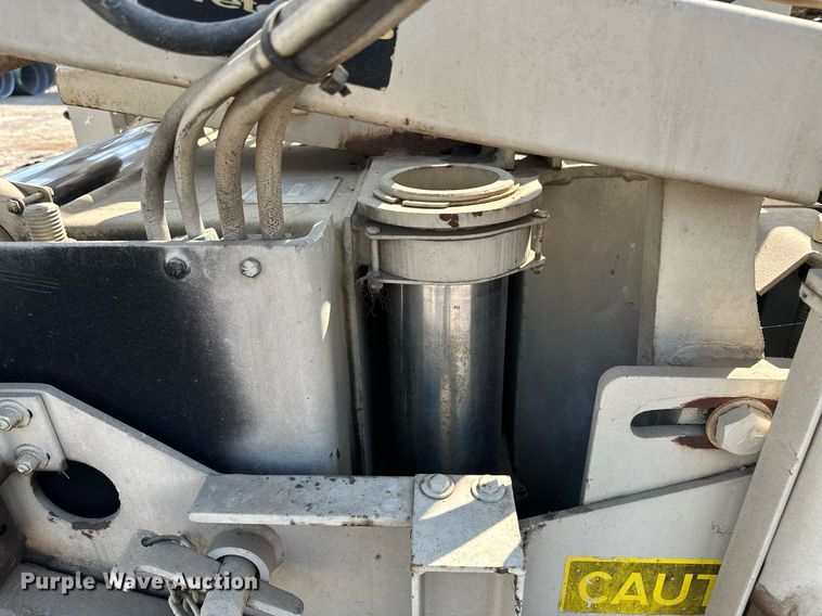 image for item OG9225 1993 Cedarapids CR451  paver