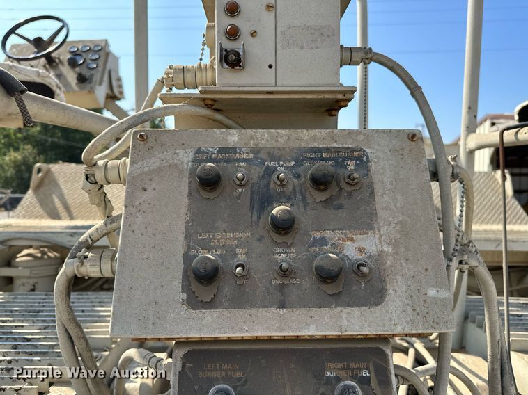 image for item OG9225 1993 Cedarapids CR451  paver