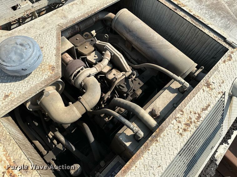 image for item OG9225 1993 Cedarapids CR451  paver