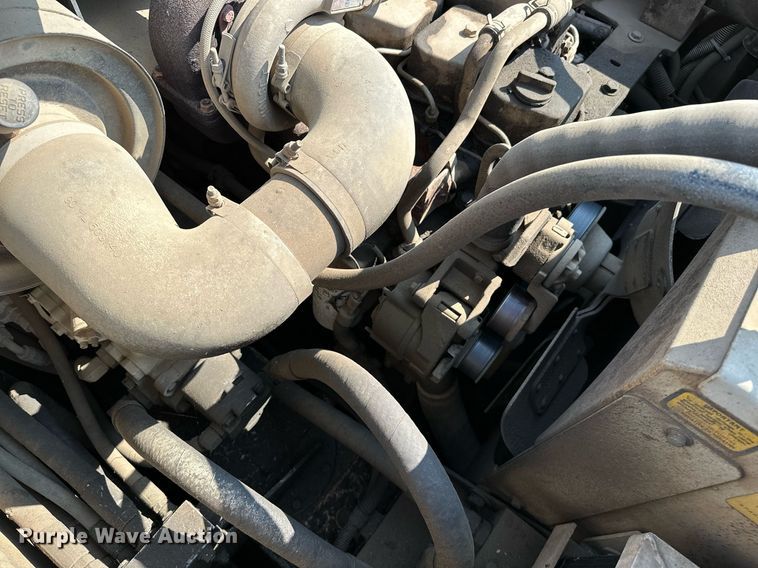 image for item OG9225 1993 Cedarapids CR451  paver