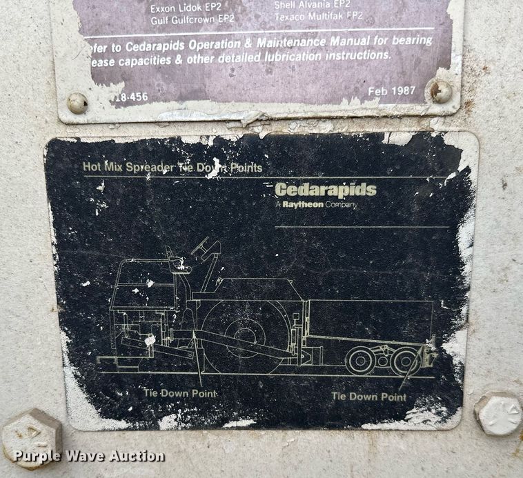 image for item OG9225 1993 Cedarapids CR451  paver