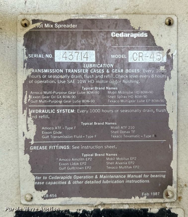 image for item OG9225 1993 Cedarapids CR451  paver