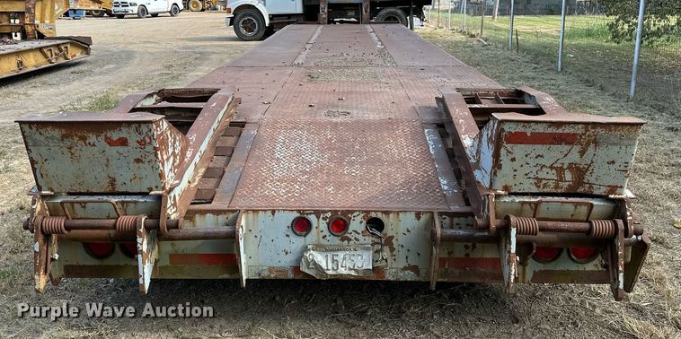 image for item OG9227 1994 Interstate 50LB  equipment trailer