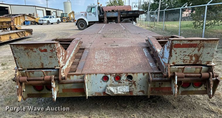 image for item OG9227 1994 Interstate 50LB  equipment trailer