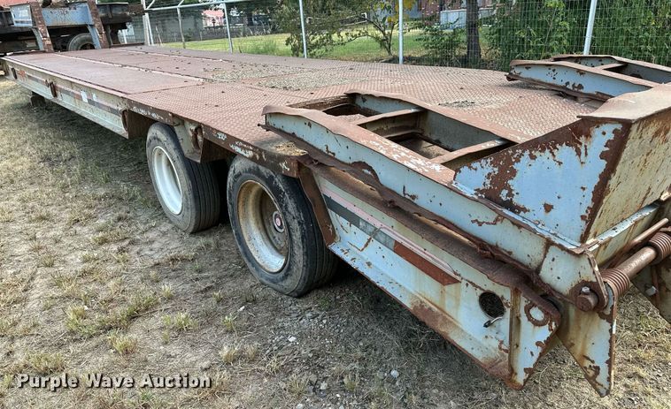 image for item OG9227 1994 Interstate 50LB  equipment trailer