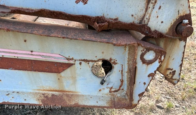 image for item OG9227 1994 Interstate 50LB  equipment trailer