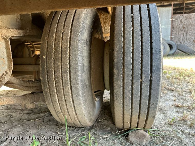 image for item OG9227 1994 Interstate 50LB  equipment trailer