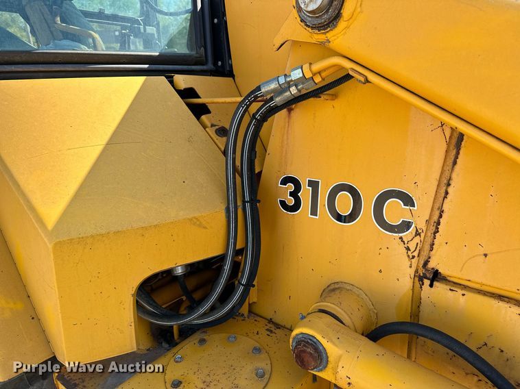 image for item OG9257 1990 John Deere 310C  backhoe