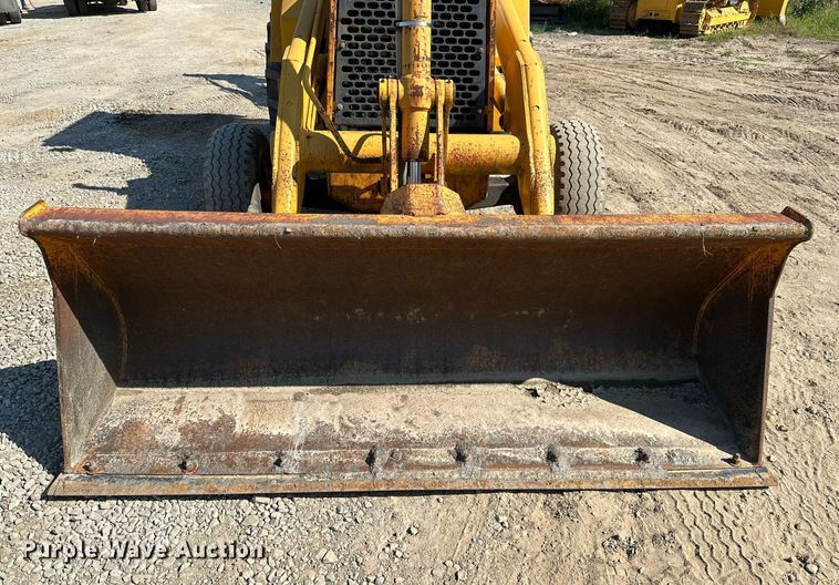 image for item OG9257 1990 John Deere 310C  backhoe