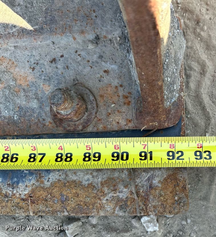 image for item OG9257 1990 John Deere 310C  backhoe