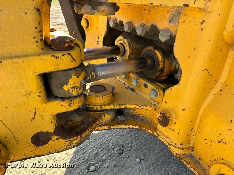 image for item OG9257 1990 John Deere 310C  backhoe