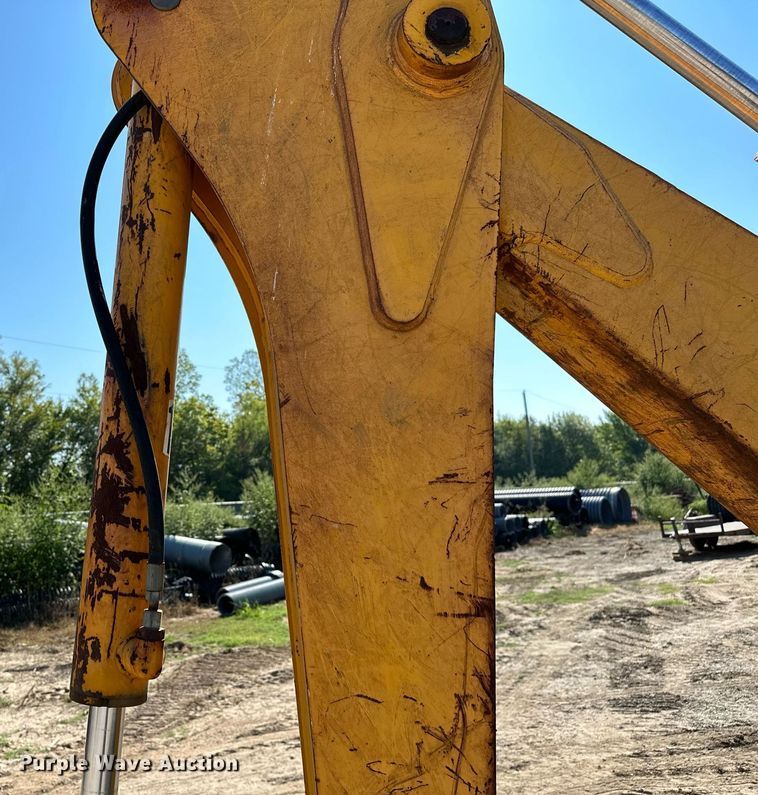 image for item OG9257 1990 John Deere 310C  backhoe