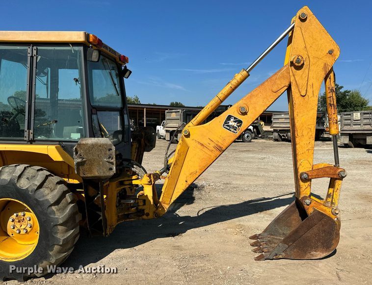 image for item OG9257 1990 John Deere 310C  backhoe