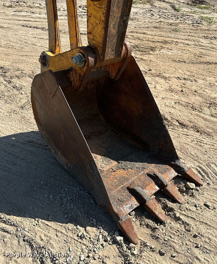 image for item OG9257 1990 John Deere 310C  backhoe