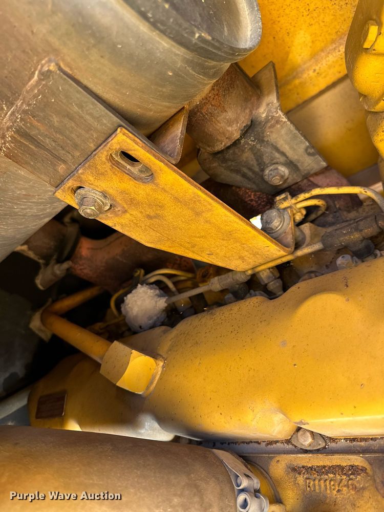 image for item OG9257 1990 John Deere 310C  backhoe