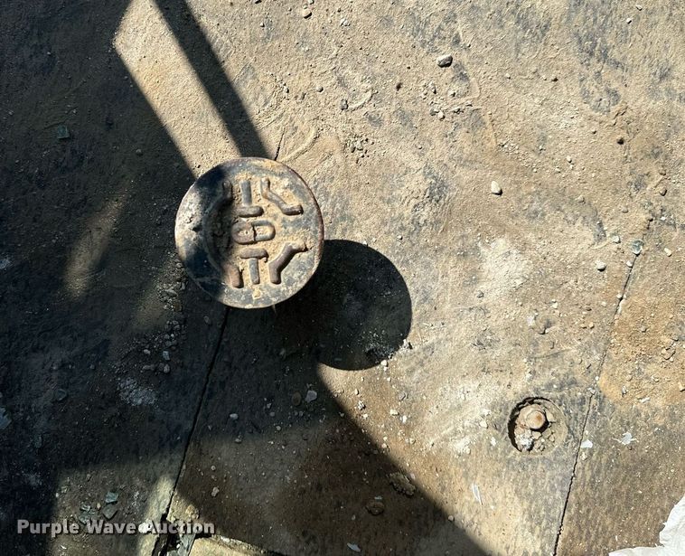 image for item OG9257 1990 John Deere 310C  backhoe