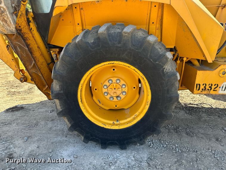 image for item OG9257 1990 John Deere 310C  backhoe