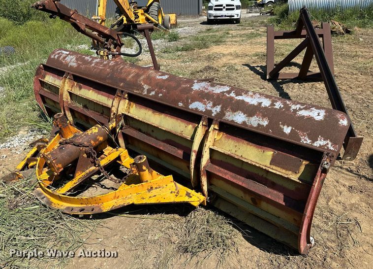 image for item OG9258 11' snow plow
