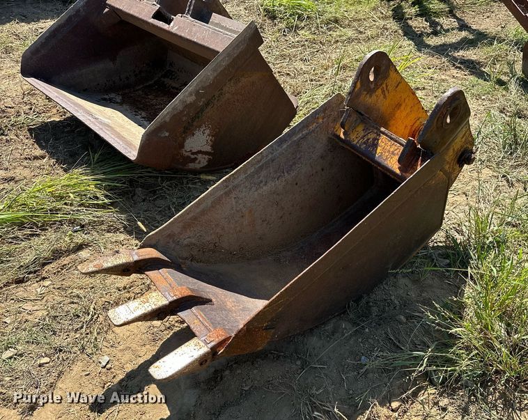 image for item OG9259 Backhoe buckets
