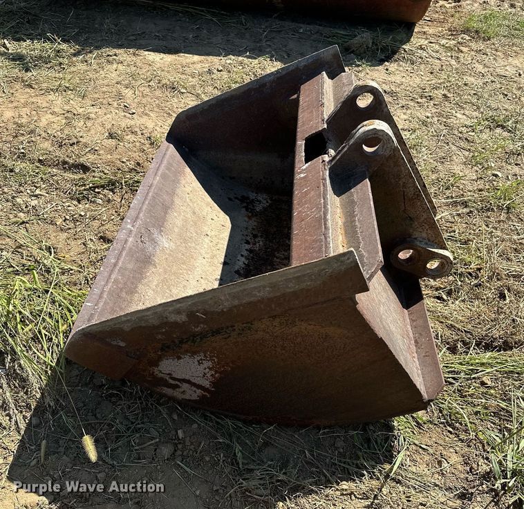 image for item OG9259 Backhoe buckets