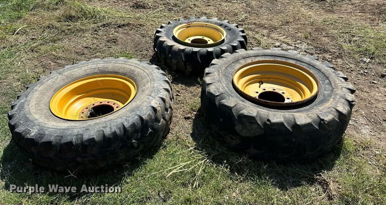 image for item OG9261 Tires and wheels