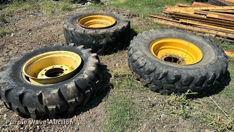 image for item OG9261 Tires and wheels