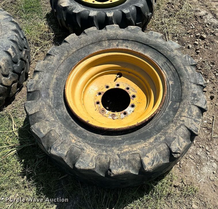 image for item OG9261 Tires and wheels