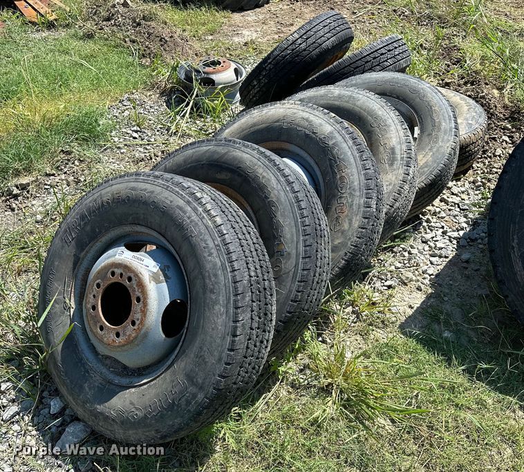 image for item OG9264 (8) tires and wheels