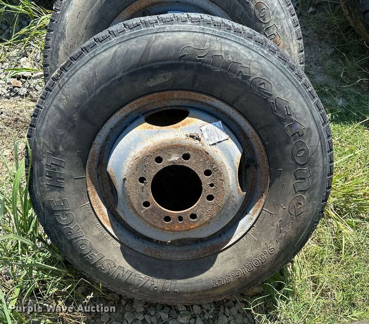 image for item OG9264 (8) tires and wheels