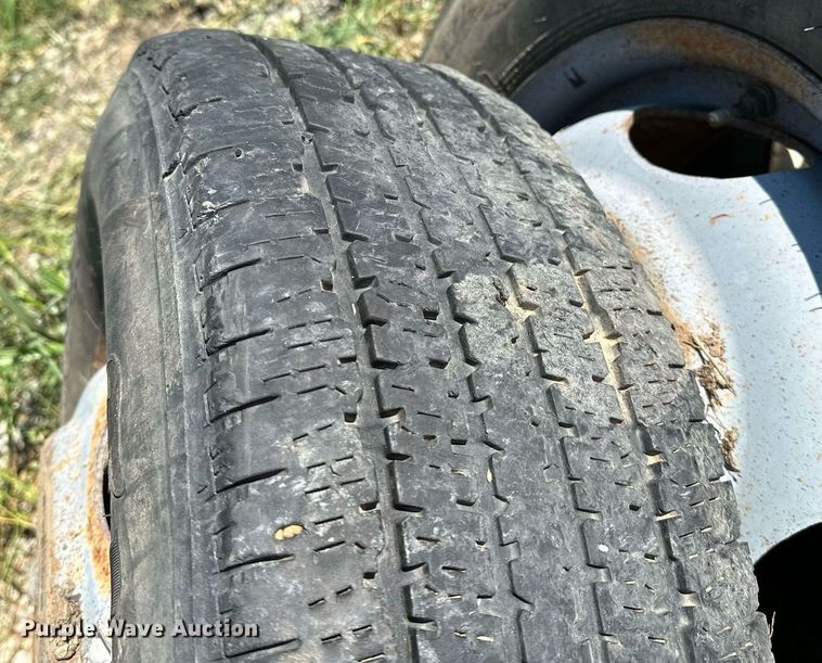 image for item OG9264 (8) tires and wheels