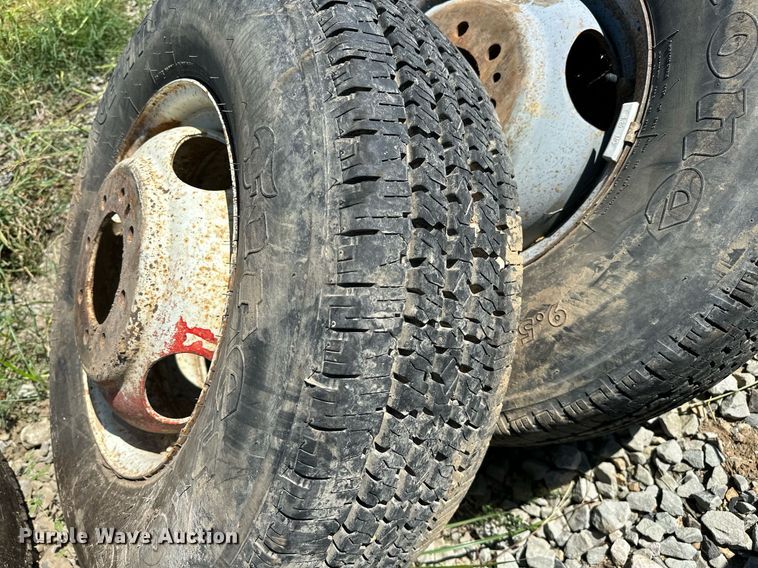 image for item OG9264 (8) tires and wheels